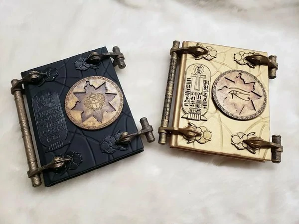 The Book of the Dead – The Mummy Prop Replica - Image 3