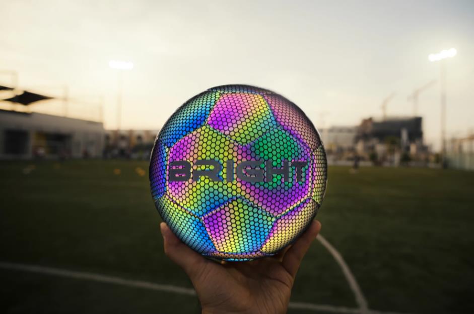 THE BRIGHT FOOTBALL - Image 3