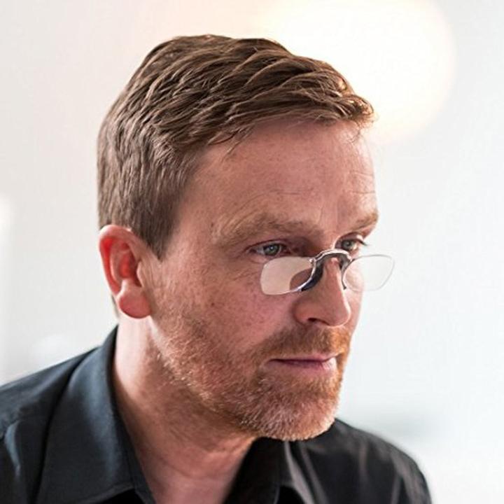 Portable Mini Nose Clip Reading Glasses - Image 3